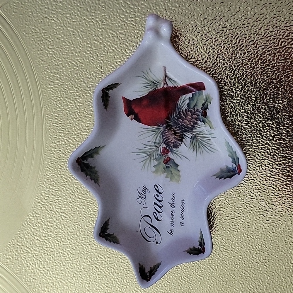 PORCELAIN CHRISTMAS DISH